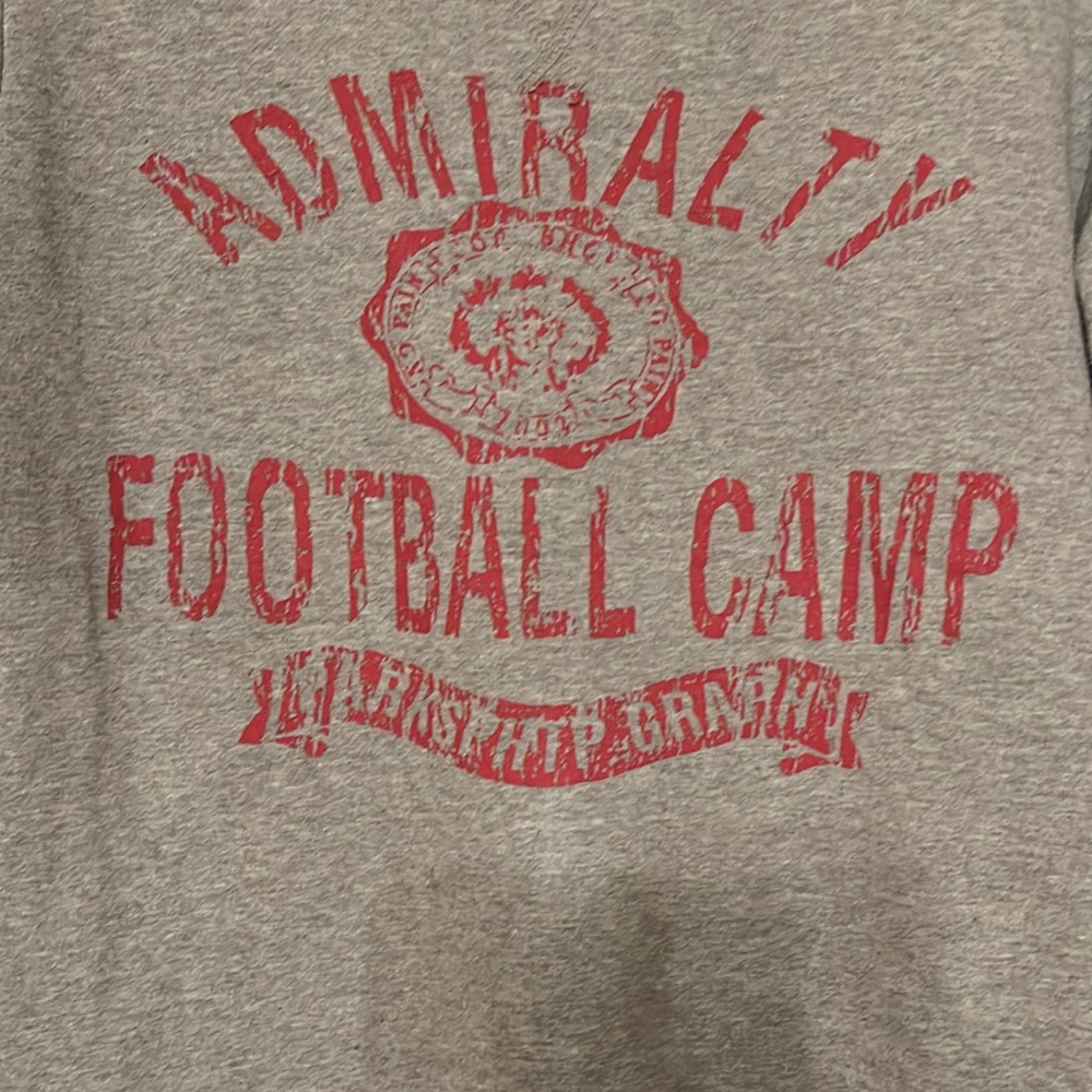 Sweatshirt - Picture 2 of 5